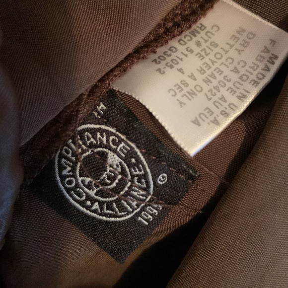 Laundry polyester capris - Picture 10 of 10